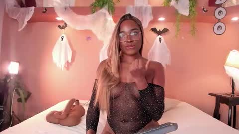 taylor online show from 10-18-25, 07:36