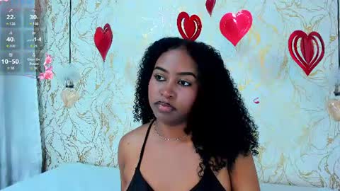 Tayra online show from 06-24-26, 08:52