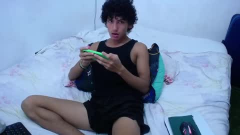 Tayron online show from 12-15-24, 11:31