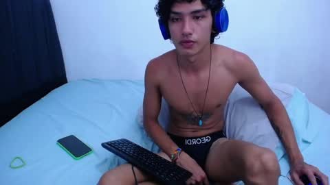 Tayron online show from 01-23-25, 02:12