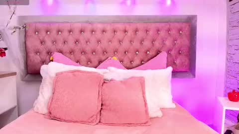 Sofia online show from 10-25-25, 12:56