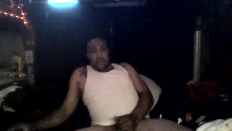 Snapshot of tazz202569378296 chatting on 06-16-26, 09:56 Big Daddy online show from 06-16-26, 09:56