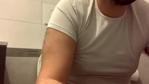 Tbest1986 online show from 01-30-25, 05:06