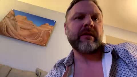 Snapshot of tbiz82 chatting on 01-25-25, 06:45 Tbiz82 online show from 01-25-25, 06:45