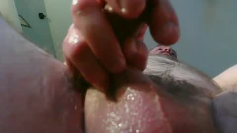 Snapshot of tbiz82 chatting on 02-22-25, 08:29 Tbiz82 online show from 02-22-25, 08:29