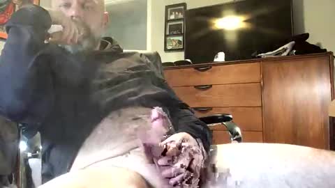 Tbiz82 online show from 03-06-26, 10:39