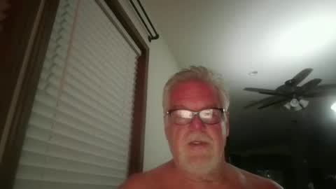 Snapshot of tc5350ranch chatting on 06-25-26, 04:23 ybnorml online show from 06-25-26, 04:23