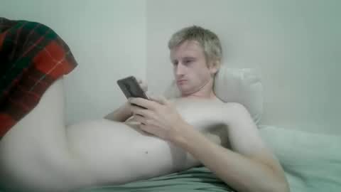 Snapshot of tcute0 chatting on 05-29-26, 07:28 tcute0 online show from 05-29-26, 07:28