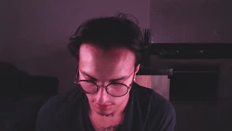 Teo independent model online show from 03-03-25, 06:04