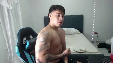 team23hot0 online show from 09-18-25, 02:35