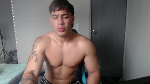 team23hot0 online show from 10-02-25, 05:20