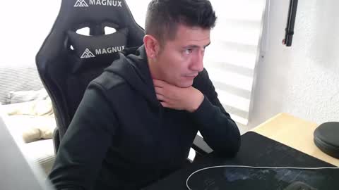 DYNAMITE DUO69 online show from 04-24-26, 12:07