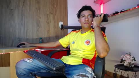 Danger online show from 01-21-25, 07:06