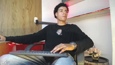 Danger online show from 01-27-25, 07:03