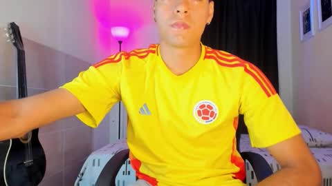 Danger online show from 10-25-25, 03:58