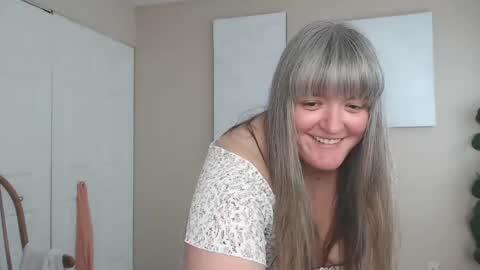 Snapshot of teases chatting on 10-05-25, 05:00 teases online show from 10-05-25, 05:00