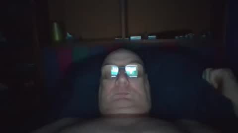 Snapshot of tebb61 chatting on 09-24-25, 05:55 Mark online show from 09-24-25, 05:55