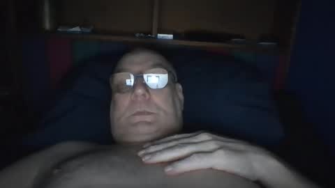 Snapshot of tebb61 chatting on 10-15-25, 07:08 Mark online show from 10-15-25, 07:08