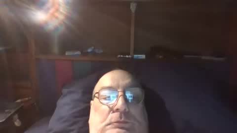 Snapshot of tebb61 chatting on 10-18-25, 07:42 Mark online show from 10-18-25, 07:42