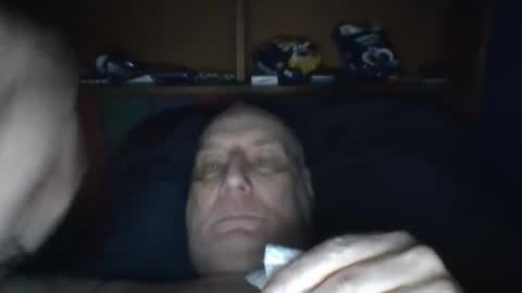 Snapshot of tebb61 chatting on 10-22-25, 08:08 Mark online show from 10-22-25, 08:08