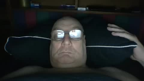 Snapshot of tebb61 chatting on 12-14-25, 09:14 Mark online show from 12-14-25, 09:14