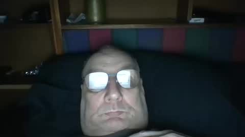 Mark online show from 03-12-26, 09:26