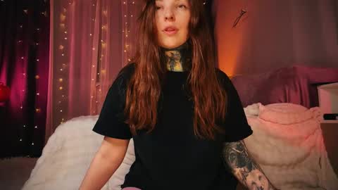 Mary     X TechnoElfff  INST    fansly kissmary online show from 11-20-25, 03:01