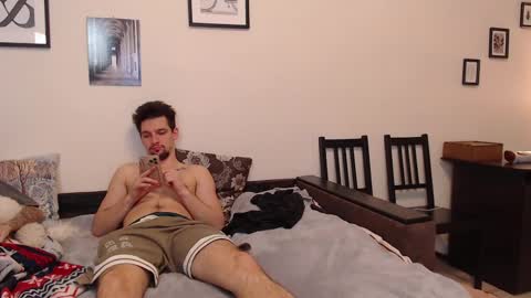 Teddy online show from 03-05-25, 10:54