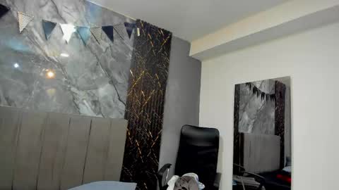 Tedy online show from 04-18-26, 07:07