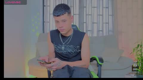 teeenagefeverr online show from 10-22-25, 07:13