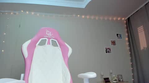 Monika --------------2  stream 700 GMT day online show from 02-17-25, 08:30