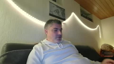 Snapshot of teeforyou chatting on 12-14-24, 06:41 Peter online show from 12-14-24, 06:41