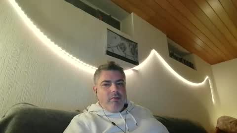 Snapshot of teeforyou chatting on 12-14-24, 09:45 Peter online show from 12-14-24, 09:45