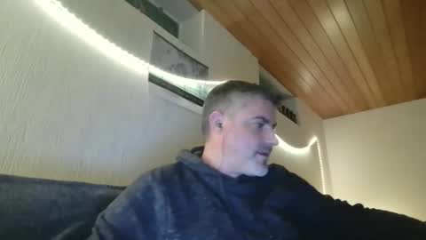 Snapshot of teeforyou chatting on 12-20-24, 01:14 Peter online show from 12-20-24, 01:14