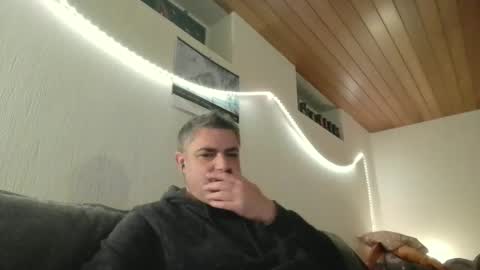 Snapshot of teeforyou chatting on 12-21-24, 10:40 Peter online show from 12-21-24, 10:40