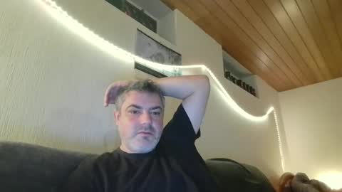 Snapshot of teeforyou chatting on 01-09-25, 04:49 Peter online show from 01-09-25, 04:49