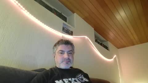 Snapshot of teeforyou chatting on 01-29-25, 03:54 Peter online show from 01-29-25, 03:54