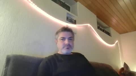 Snapshot of teeforyou chatting on 01-30-25, 11:13 Peter online show from 01-30-25, 11:13