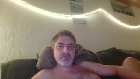 Snapshot of teeforyou chatting on 09-29-25, 05:40 Peter online show from 09-29-25, 05:40