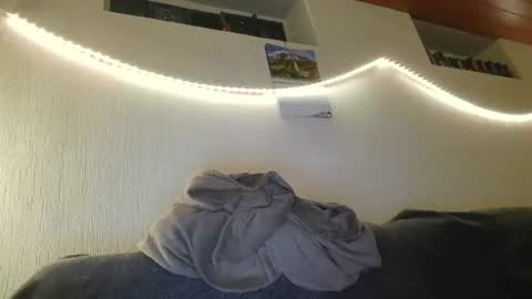 Snapshot of teeforyou chatting on 10-14-25, 10:54 Peter online show from 10-14-25, 10:54