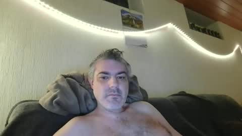 Snapshot of teeforyou chatting on 10-23-25, 02:44 Peter online show from 10-23-25, 02:44