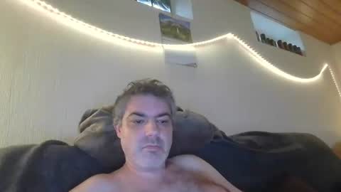 Snapshot of teeforyou chatting on 11-08-25, 07:19 Peter online show from 11-08-25, 07:19