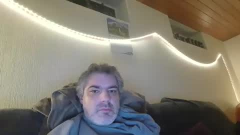 Snapshot of teeforyou chatting on 11-18-25, 05:56 Peter online show from 11-18-25, 05:56