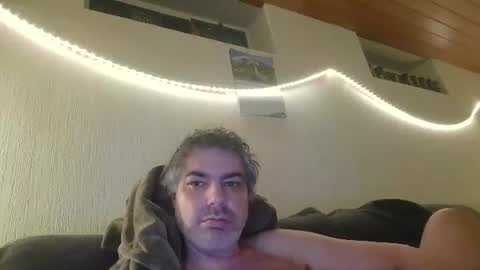 Snapshot of teeforyou chatting on 12-01-25, 06:13 Peter online show from 12-01-25, 06:13