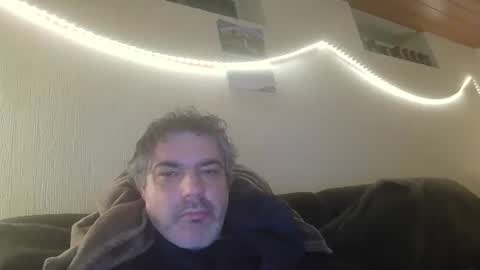 Snapshot of teeforyou chatting on 12-03-25, 06:39 Peter online show from 12-03-25, 06:39