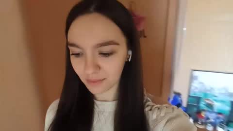 Kimi online show from 11-13-25, 12:48