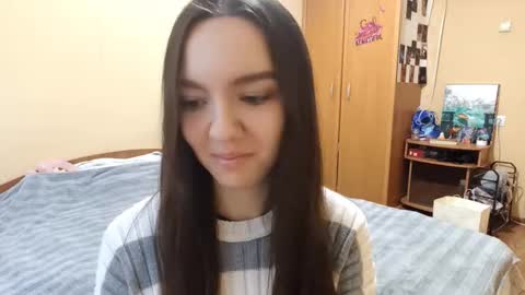 Kimi online show from 12-18-25, 12:55