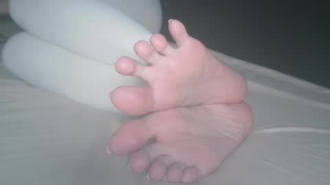 Viv West online show from 01-31-25, 01:33