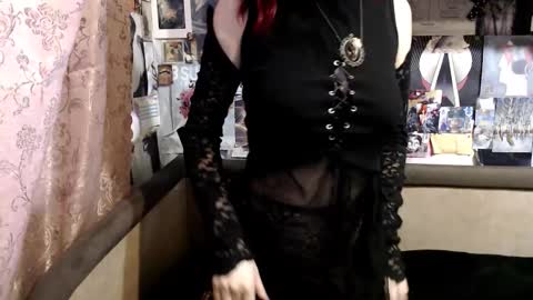 ruth online show from 10-13-25, 01:22