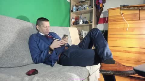 Virg Lszl online show from 02-25-25, 06:03